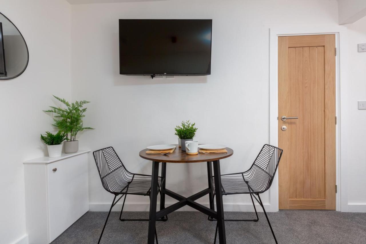 Charles Alexander Short Stay - Charnley House Apartments Blackpool Bagian luar foto