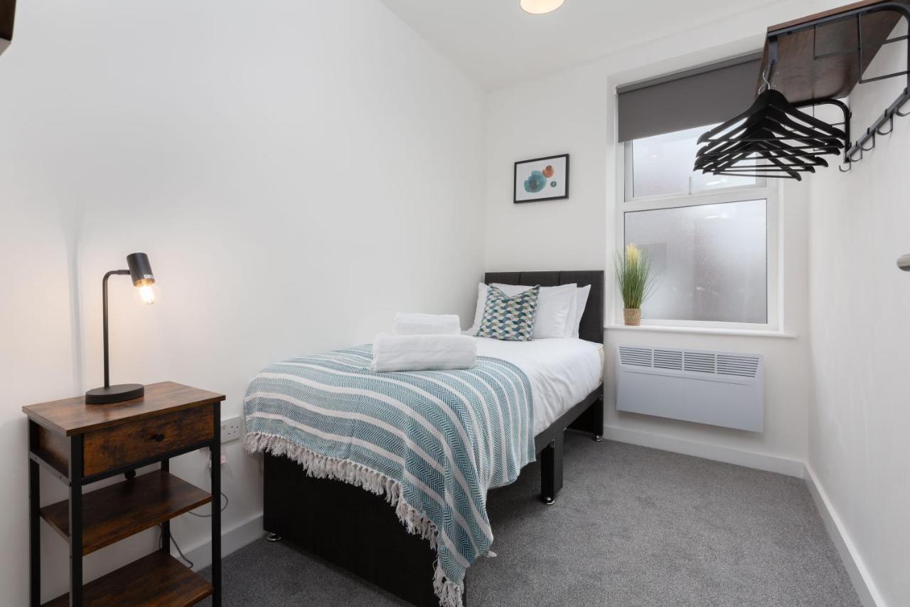 Charles Alexander Short Stay - Charnley House Apartments Blackpool Bagian luar foto