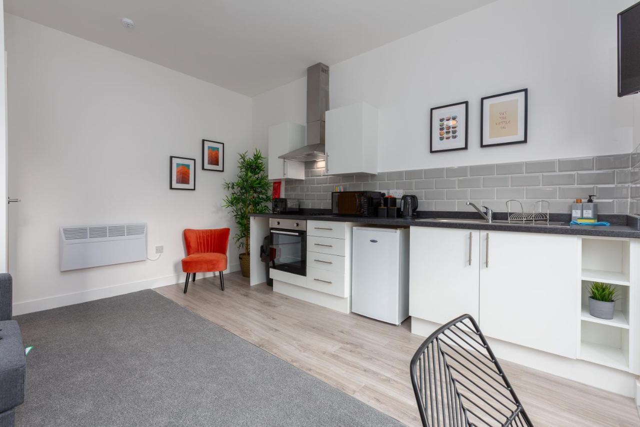 Charles Alexander Short Stay - Charnley House Apartments Blackpool Bagian luar foto