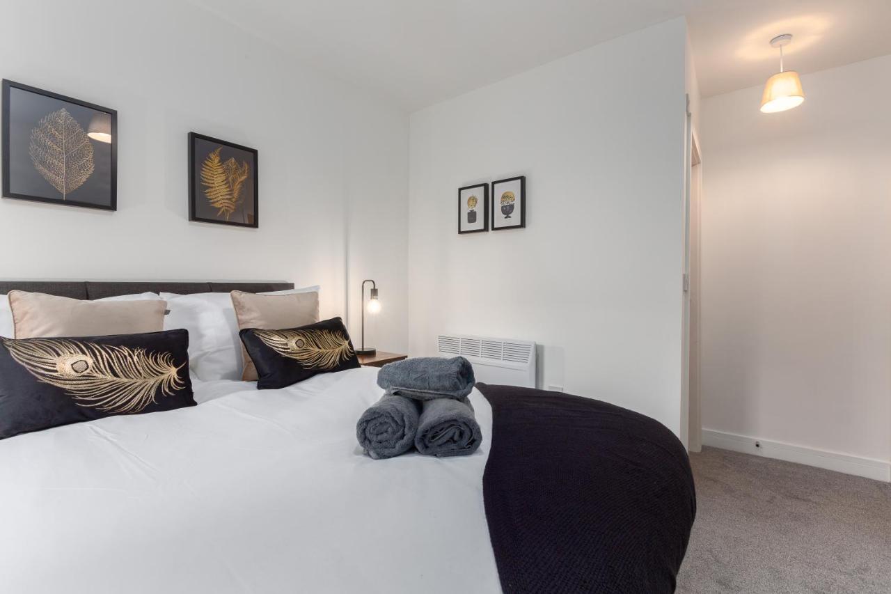 Charles Alexander Short Stay - Charnley House Apartments Blackpool Bagian luar foto
