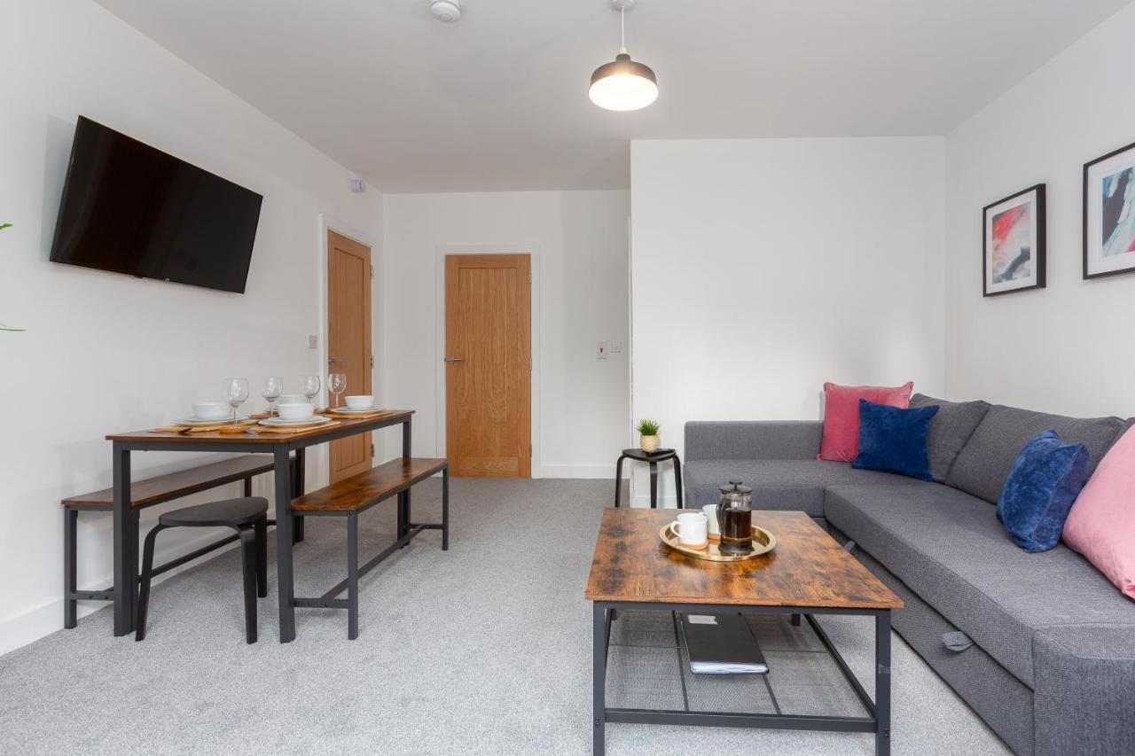 Charles Alexander Short Stay - Charnley House Apartments Blackpool Bagian luar foto